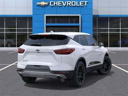 New 2026 Chevrolet Blazer LT w/ LPO, Black Sport Package image 30