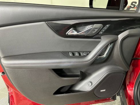 Used 2024 Chevrolet Blazer RS w/ Enhanced Convenience Package image 11
