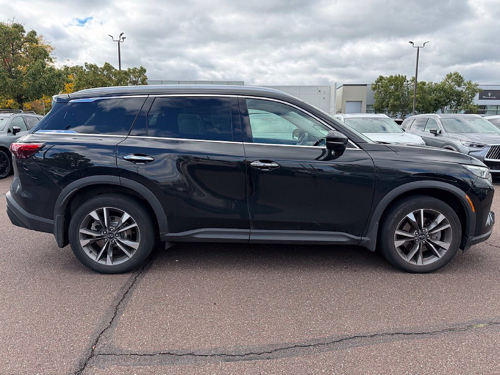 Certified 2023 INFINITI QX60 Luxe w/ Cargo Package AWD/4WD image 8