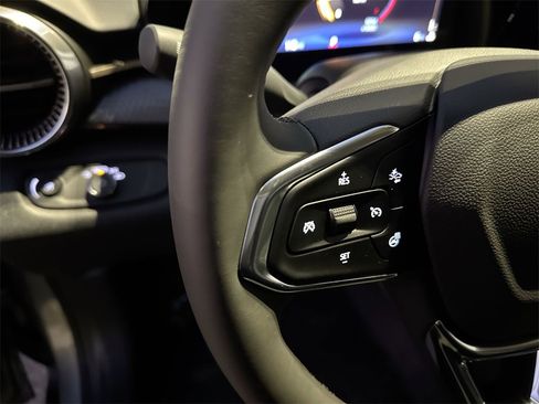 New 2026 Chevrolet Trax ACTIV image 17