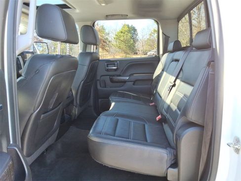 Used 2015 GMC Sierra 3500 Denali w/ Duramax Plus Package image 18