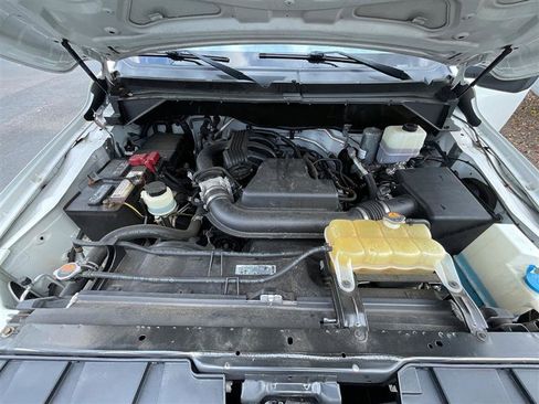 Used 2021 Nissan NV 2500 SV image 14