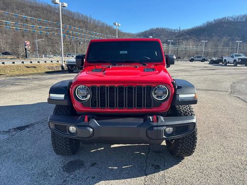 Used 2024 Jeep Wrangler Unlimited Rubicon image 8