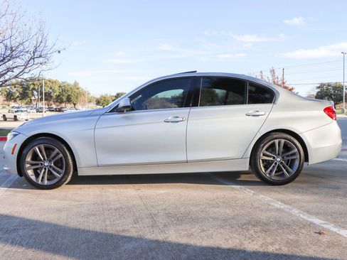 Used 2017 BMW 330i Sedan image 4