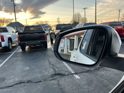 New 2026 Toyota Tacoma SR5 AWD/4WD image 19