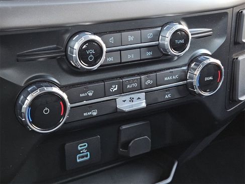 Used 2024 Ford F150 XLT w/ Tow/Haul Package image 19