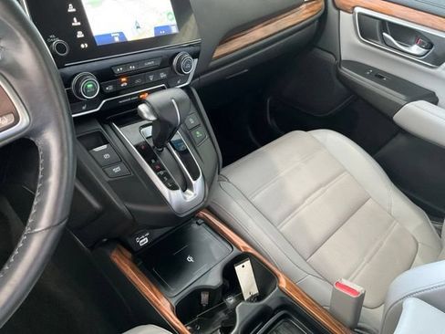 Used 2021 Honda CR-V Touring image 13