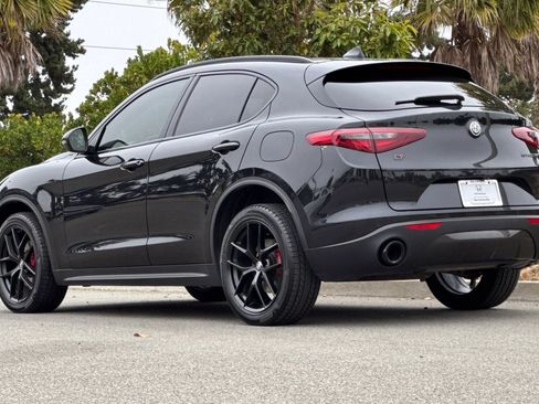 Used 2019 Alfa Romeo Stelvio Ti Sport w/ Quick Order Package 22S Sport AWD/4WD image 3