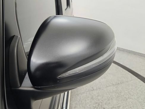 Used 2023 Mercedes-Benz G 550 image 56