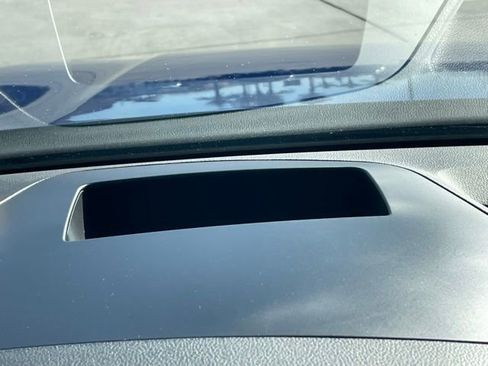 Used 2022 Volkswagen Golf R image 24