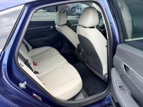Used 2022 Hyundai Sonata Limited FWD image 19