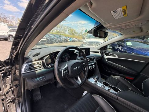 Used 2021 Genesis G70 2.0T w/ Elite Package AWD/4WD image 18