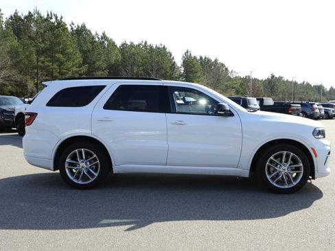 Used 2024 Dodge Durango GT image 4