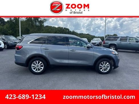 Used 2020 Kia Sorento LX w/ LX I4 Convenience Package AWD/4WD image 1