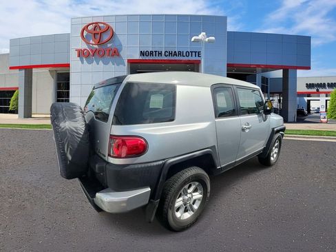 Used 2007 Toyota FJ Cruiser 4WD image 5