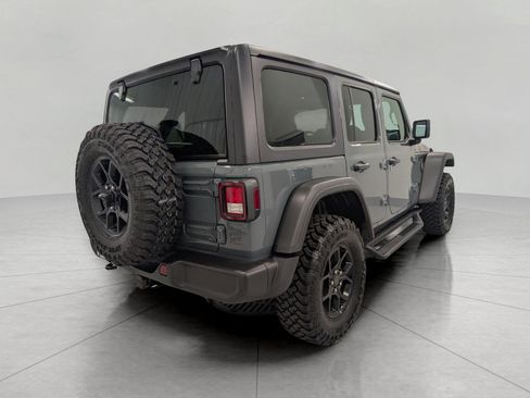 Used 2026 Jeep Wrangler Unlimited Sport AWD/4WD image 19