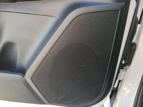 Used 2025 Ford Ranger XLT w/ Equipment Group 301A High RWD image 19