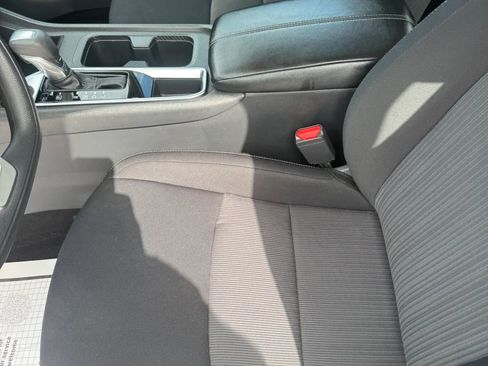 Used 2024 Nissan Sentra SV image 23