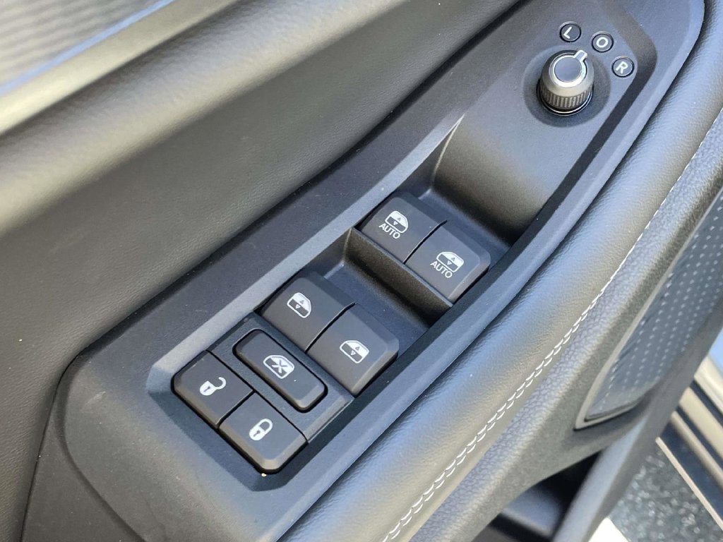 New 2027 Jeep Grand Cherokee 4WD image 23