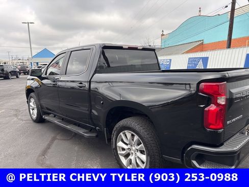 Used 2021 Chevrolet Silverado 1500 Custom image 5