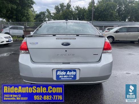 Used 2009 Ford Focus SES FWD image 6