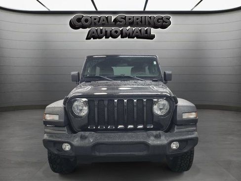 Used 2021 Jeep Wrangler Unlimited Sport AWD/4WD image 2