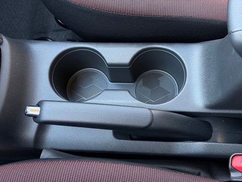 New 2025 Nissan Versa SR w/ Trunk Package image 13