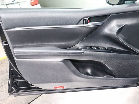 Certified 2020 Toyota Camry SE w/ Carpet Mat Package FWD image 21