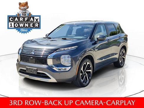 Used 2024 Mitsubishi Outlander SE FWD image 1
