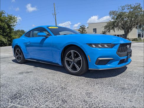 Used 2024 Ford Mustang Premium RWD image 2