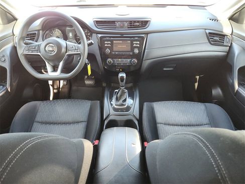 Used 2017 Nissan Rogue S w/ S Appearance Package image 11