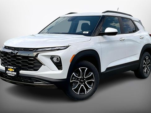 New 2025 Chevrolet TrailBlazer ACTIV w/ Convenience Package image 2