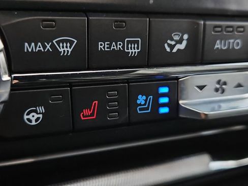 Used 2022 Ford F150 Platinum w/ Equipment Group 701A High image 5