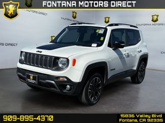 Used 2023 Jeep Renegade Latitude AWD/4WD video 1