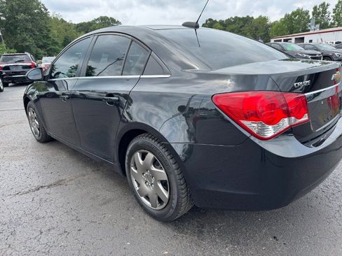 Used 2016 Chevrolet Cruze LT FWD image 10