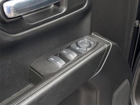 Used 2021 Chevrolet Silverado 1500 Custom w/ Rally Edition image 16