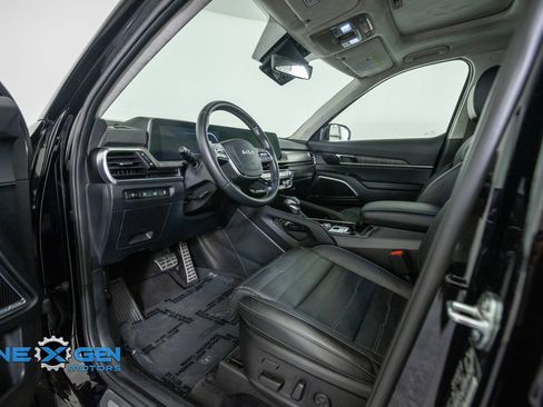 Used 2025 Kia Telluride SX Prestige AWD/4WD image 10