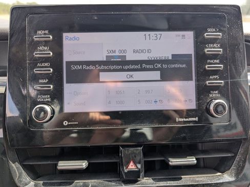 Used 2023 Toyota Camry SE w/ Convenience Package image 13