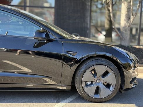 Used 2022 Tesla Model 3 Long Range image 23