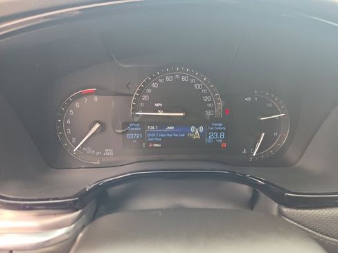 Used 2018 Cadillac XT5 Premium Luxury AWD/4WD image 14