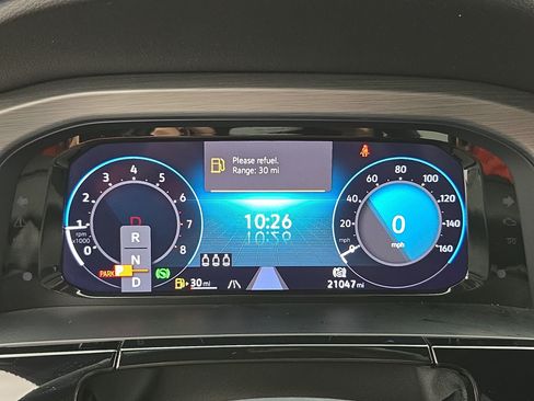 Certified 2024 Volkswagen Atlas Cross Sport SE AWD/4WD image 18