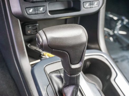 Used 2020 Chevrolet Colorado Z71 AWD/4WD image 22