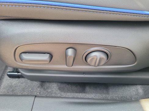 New 2026 Buick Envista Sport Touring w/ Convenience I Package FWD image 18