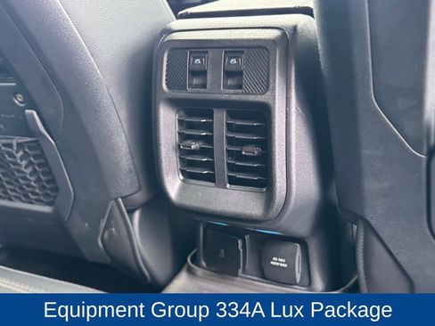 Used 2025 Ford Bronco Badlands image 18