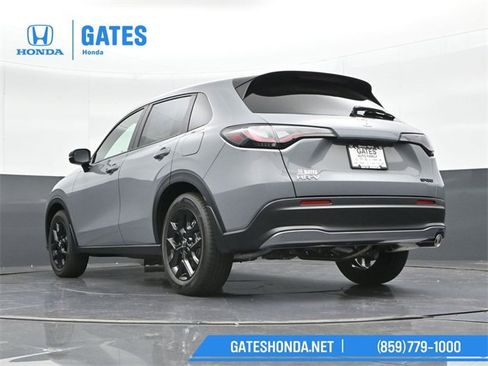Certified 2025 Honda HR-V Sport image 43