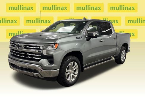 Used 2025 Chevrolet Silverado 1500 LTZ AWD/4WD image 8