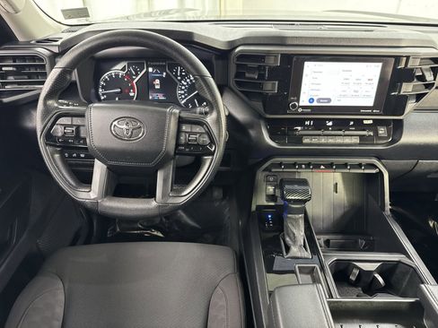 Used 2022 Toyota Tundra SR image 27