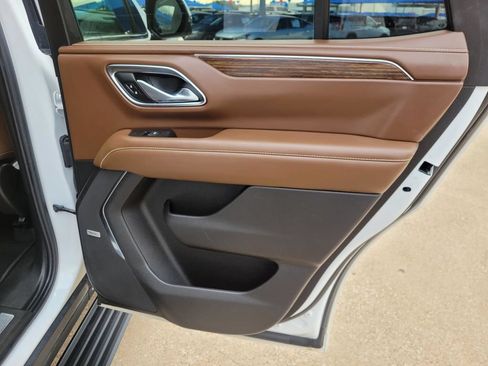 Certified 2023 Chevrolet Tahoe High Country RWD image 11