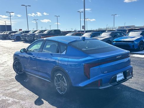 Used 2025 Kia K4 GT-Line image 5