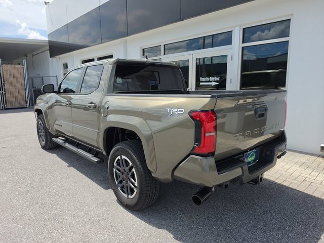 Used 2024 Toyota Tacoma TRD Sport w/ TRD Sport Upgrade Package RWD image 5